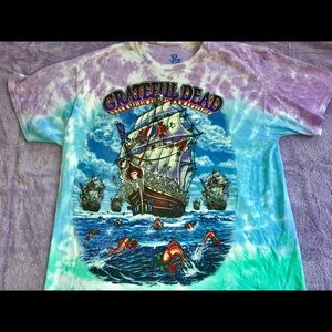 Grateful Dead shirt